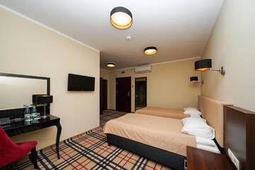 Фото номера Двухместный номер с 1 кроватью Отель Hotel Atena Wedding, Business &amp; Spa г. Цеханув 4