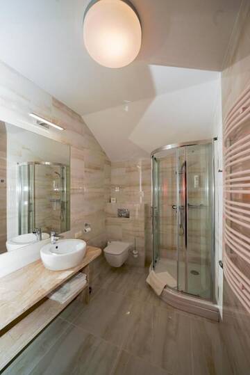 Фото номера Двухместный номер с 1 кроватью Отель Hotel Atena Wedding, Business &amp; Spa г. Цеханув 5