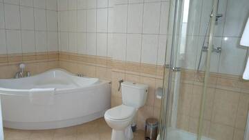 Фото номера Апартаменты с 1 спальней Отель Hotel Baron г. Цеханув 12
