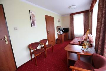 Фото номера Апартаменты с 1 спальней Отель Hotel Korona г. Цеханув 5